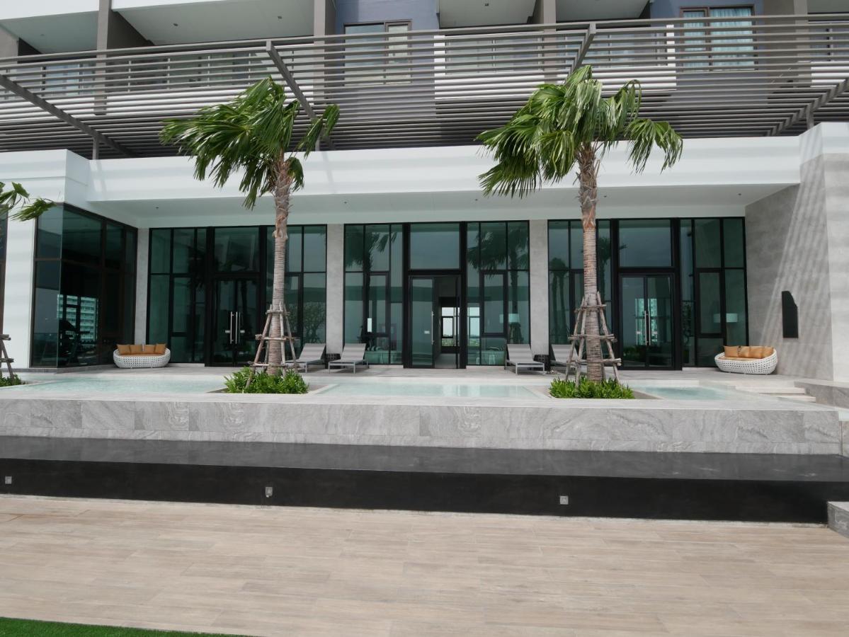Aeras - The Ultimate Beachfront Experience Jomtien pláž Exteriér fotografie